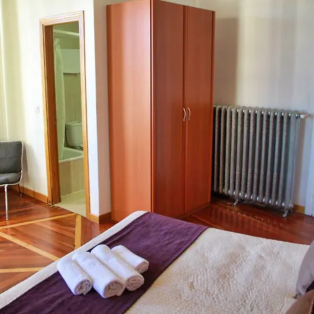 Hostal Luis XV-2